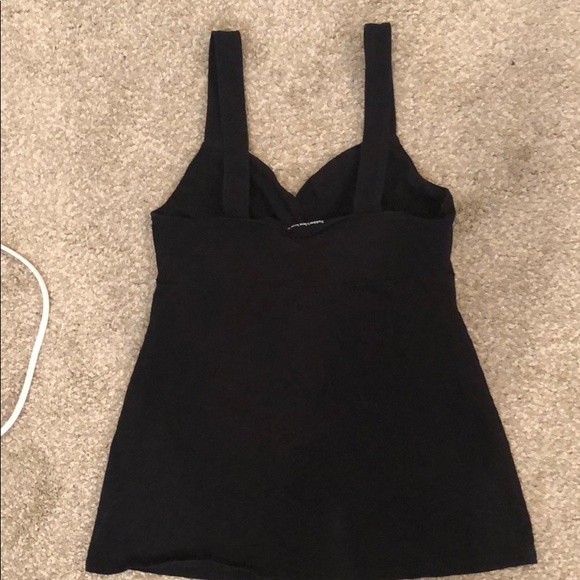 Black tank top with built in liner - Picture 4 of 4